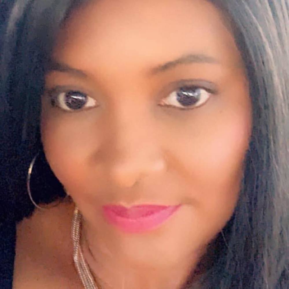 Meet your Posher, Cherie